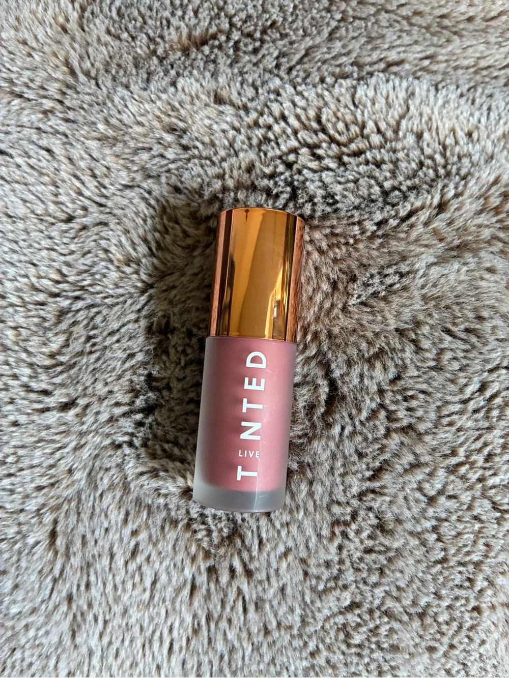 Live Tinted Liquid Blush in Magnetic rose mauve vegan and cruelty free